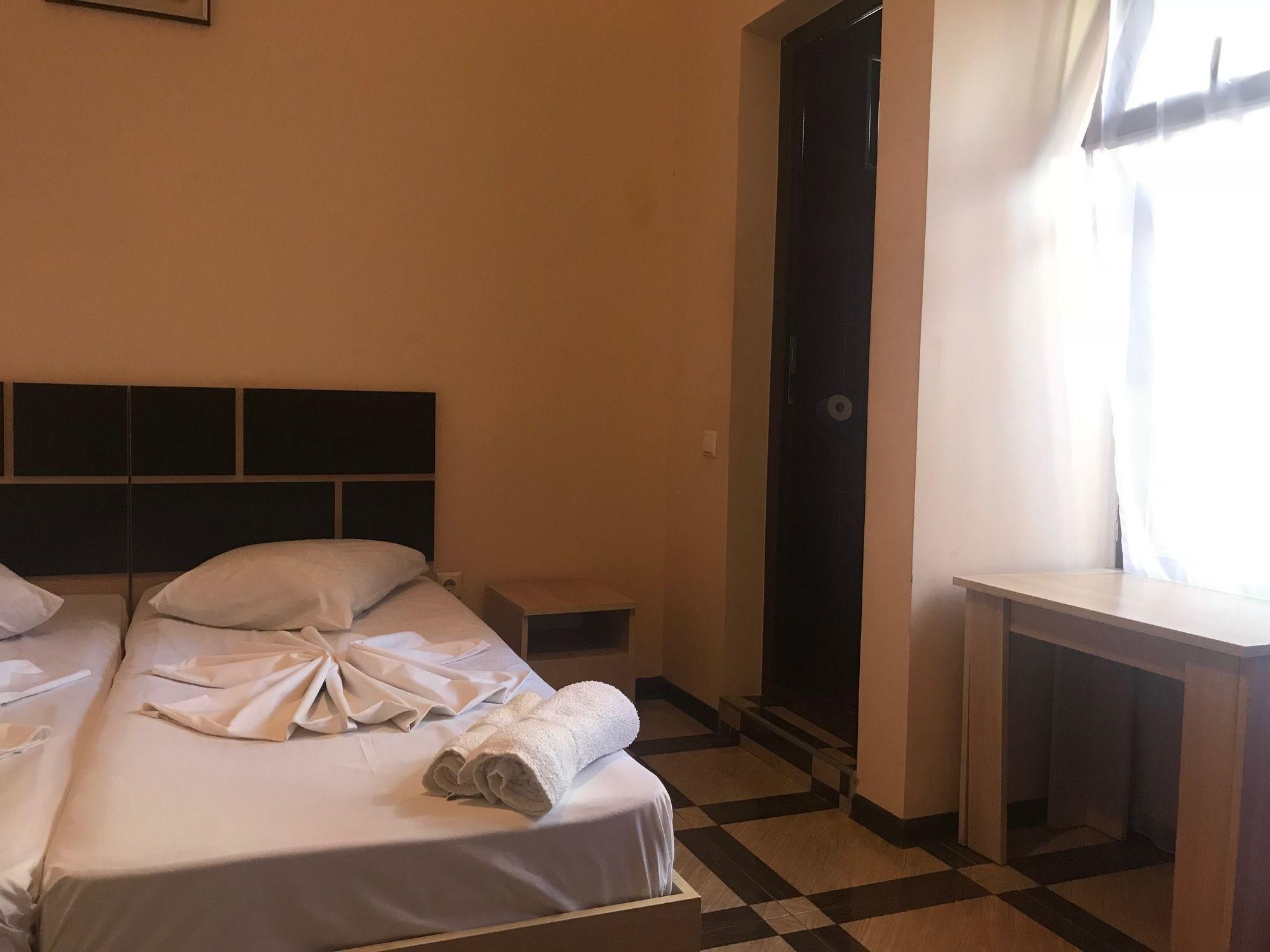 Holiday House Batumi Exterior foto